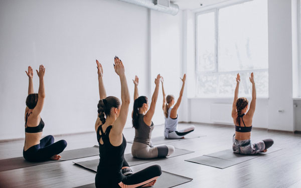Classes en grups reduïts per a adults i joves